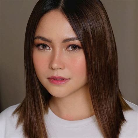 Yeng Constantino .